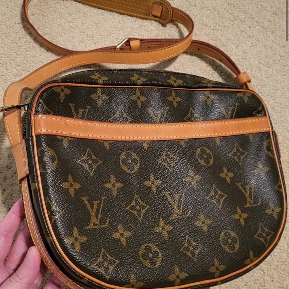 Louis Vuitton Jeune Fille GM - Picture 2 of 8